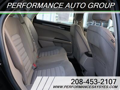 2017 Ford Fusion SE   - Photo 21 - Caldwell, ID 83605