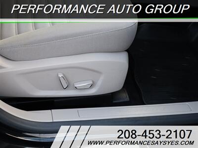 2017 Ford Fusion SE   - Photo 18 - Caldwell, ID 83605