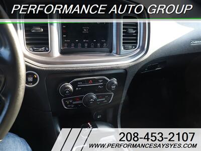 2018 Dodge Charger SXT - Photo 11 - Caldwell, ID 83605