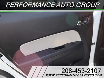 2012 Chevrolet Equinox LT   - Photo 17 - Caldwell, ID 83605