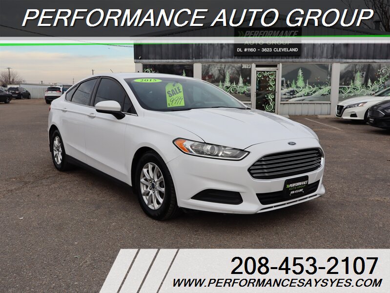 2015 Ford Fusion S's photo