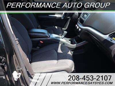 2015 Dodge Journey SXT   - Photo 9 - Caldwell, ID 83605