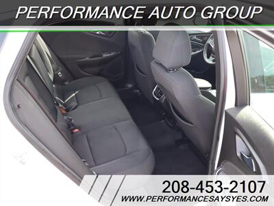 2021 Chevrolet Malibu LT   - Photo 11 - Caldwell, ID 83605