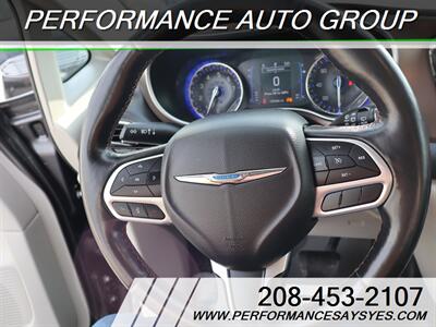 2019 Chrysler Pacifica Touring L   - Photo 20 - Caldwell, ID 83605