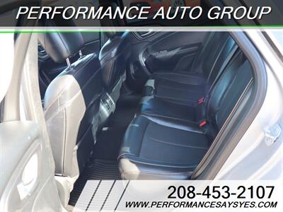 2015 Chrysler 200 C   - Photo 14 - Caldwell, ID 83605