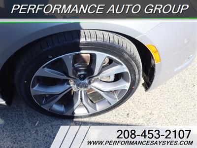 2015 Chrysler 200 C   - Photo 25 - Caldwell, ID 83605