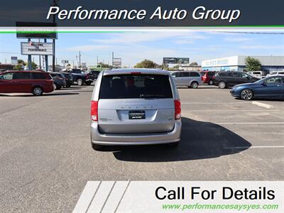 2015 Dodge Gr Caravan SXT   - Photo 4 - Caldwell, ID 83605