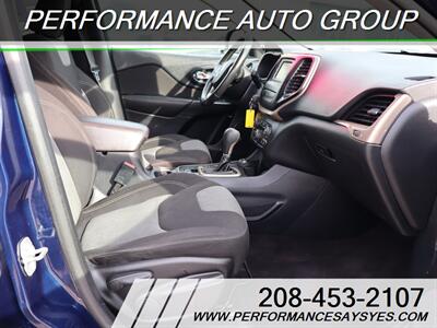 2016 Jeep Cherokee Sport   - Photo 10 - Caldwell, ID 83605