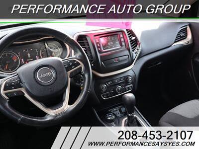 2016 Jeep Cherokee Sport   - Photo 18 - Caldwell, ID 83605