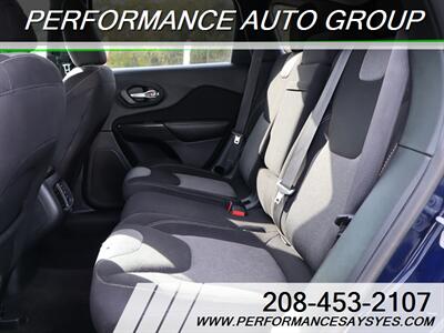 2016 Jeep Cherokee Sport   - Photo 17 - Caldwell, ID 83605
