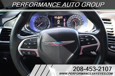 2015 Chrysler 200 Limited   - Photo 23 - Caldwell, ID 83605