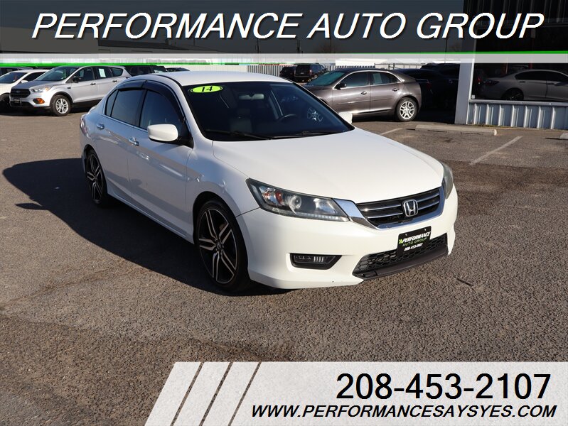 2014 Honda Accord Sport   - Photo 1 - Caldwell, ID 83605