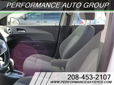 2018 Chevrolet Sonic LT Auto - Photo 8 - Caldwell, ID 83605