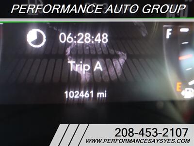 2015 Dodge Challenger SXT Plus   - Photo 8 - Caldwell, ID 83605