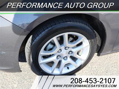2013 Chevrolet Malibu LT   - Photo 9 - Caldwell, ID 83605