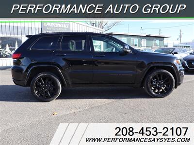 2020 Jeep Grand Cherokee Altitude   - Photo 2 - Caldwell, ID 83605