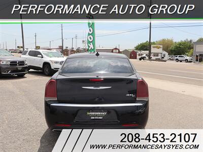 2016 Chrysler 300 C   - Photo 18 - Caldwell, ID 83605