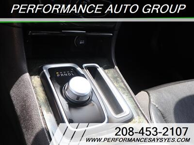2016 Chrysler 300 C   - Photo 5 - Caldwell, ID 83605