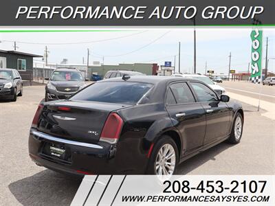 2016 Chrysler 300 C   - Photo 19 - Caldwell, ID 83605