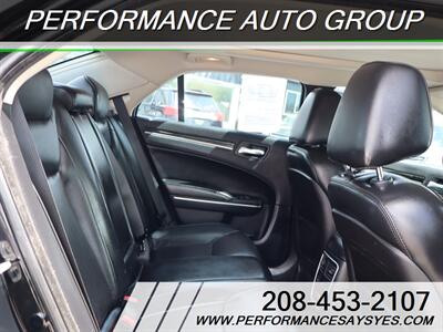 2016 Chrysler 300 C   - Photo 22 - Caldwell, ID 83605