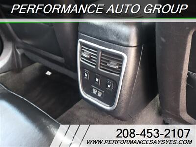 2016 Chrysler 300 C   - Photo 21 - Caldwell, ID 83605