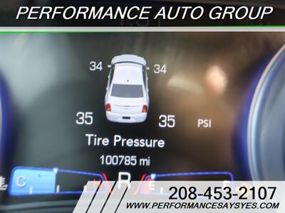 2016 Chrysler 300 C   - Photo 3 - Caldwell, ID 83605