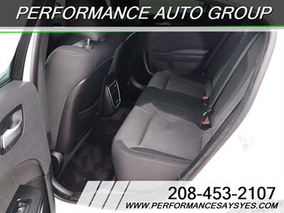 2018 Dodge Charger R/T   - Photo 10 - Caldwell, ID 83605
