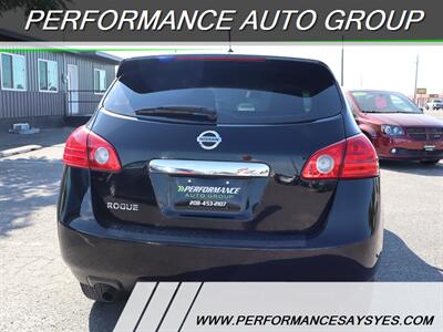 2013 Nissan Rogue S   - Photo 4 - Caldwell, ID 83605
