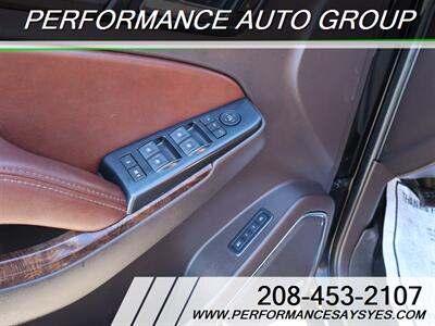 2015 Chevrolet Suburban LTZ   - Photo 10 - Caldwell, ID 83605