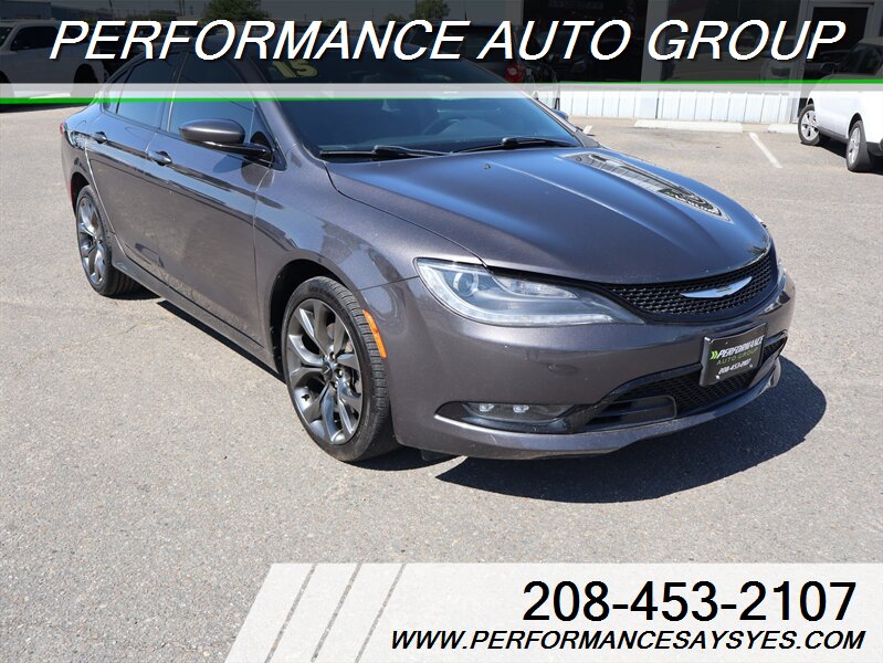 2015 Chrysler 200 S - Photo 1 - Caldwell, ID 83605