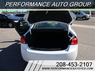 2016 Chevrolet Impala LT   - Photo 14 - Caldwell, ID 83605
