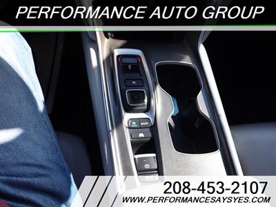 2019 Honda Accord Hybrid   - Photo 12 - Caldwell, ID 83605