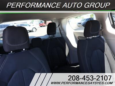 2022 Chrysler Voyager LX   - Photo 12 - Caldwell, ID 83605