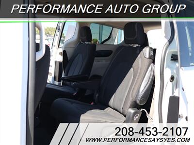 2022 Chrysler Voyager LX   - Photo 18 - Caldwell, ID 83605