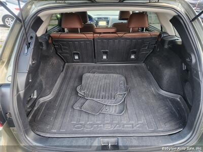 2017 Subaru Outback 2.5i Touring   - Photo 4 - Seattle, WA 98103