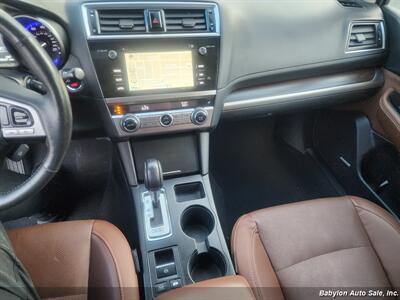 2017 Subaru Outback 2.5i Touring   - Photo 12 - Seattle, WA 98103