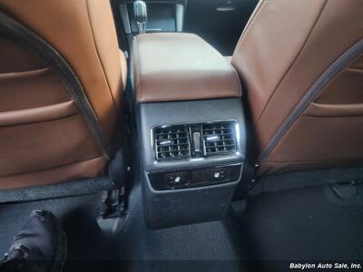 2017 Subaru Outback 2.5i Touring   - Photo 9 - Seattle, WA 98103