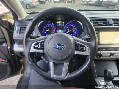 2017 Subaru Outback 2.5i Touring   - Photo 13 - Seattle, WA 98103