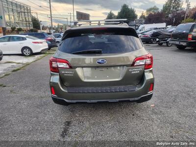 2017 Subaru Outback 2.5i Touring   - Photo 18 - Seattle, WA 98103