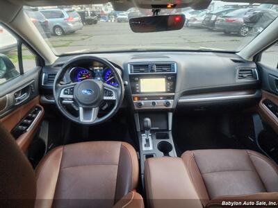 2017 Subaru Outback 2.5i Touring   - Photo 8 - Seattle, WA 98103