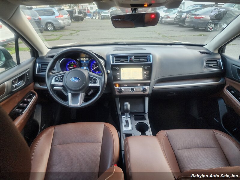 2017 Subaru Outback Touring - Photo 8