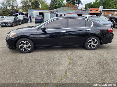 2017 Honda Accord LX - Photo 14 - Seattle, WA 98103