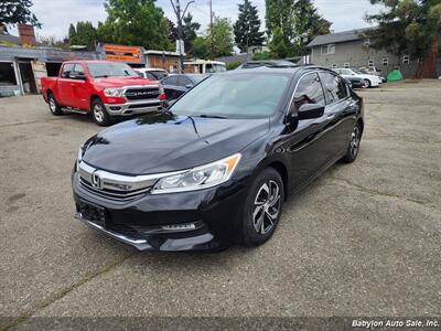 2017 Honda Accord LX - Photo 2 - Seattle, WA 98103