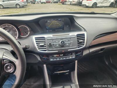 2017 Honda Accord LX - Photo 10 - Seattle, WA 98103