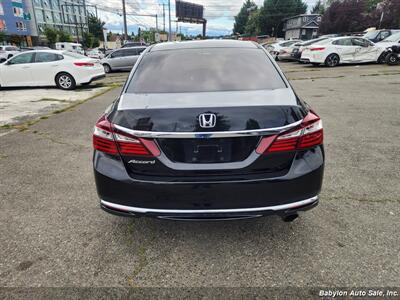 2017 Honda Accord LX - Photo 15 - Seattle, WA 98103