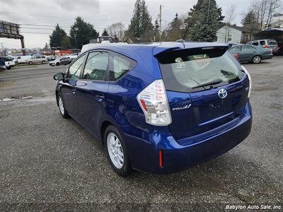 2013 Toyota Prius V   - Photo 3 - Seattle, WA 98103