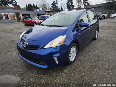 2013 Toyota Prius V   - Photo 2 - Seattle, WA 98103