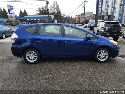 2013 Toyota Prius V   - Photo 18 - Seattle, WA 98103