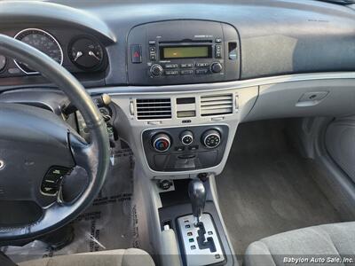 2006 Hyundai SONATA GLS V6   - Photo 9 - Seattle, WA 98103
