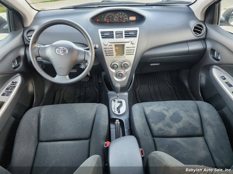 2009 Toyota Yaris Base - Photo 7
